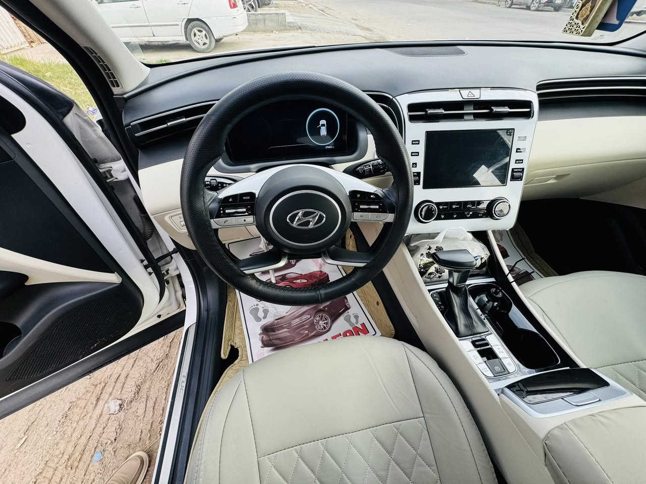 السلام عليكم
توسان 2024 ماشيه 26 الف سياره مكفوله وسونار بل منشور 
المكان بغداد البلديات 
سعر 223 $$ 
***********
