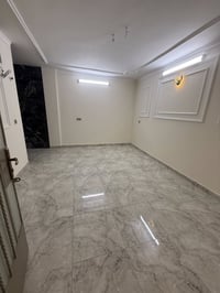 شقق للايجار.  07744488858