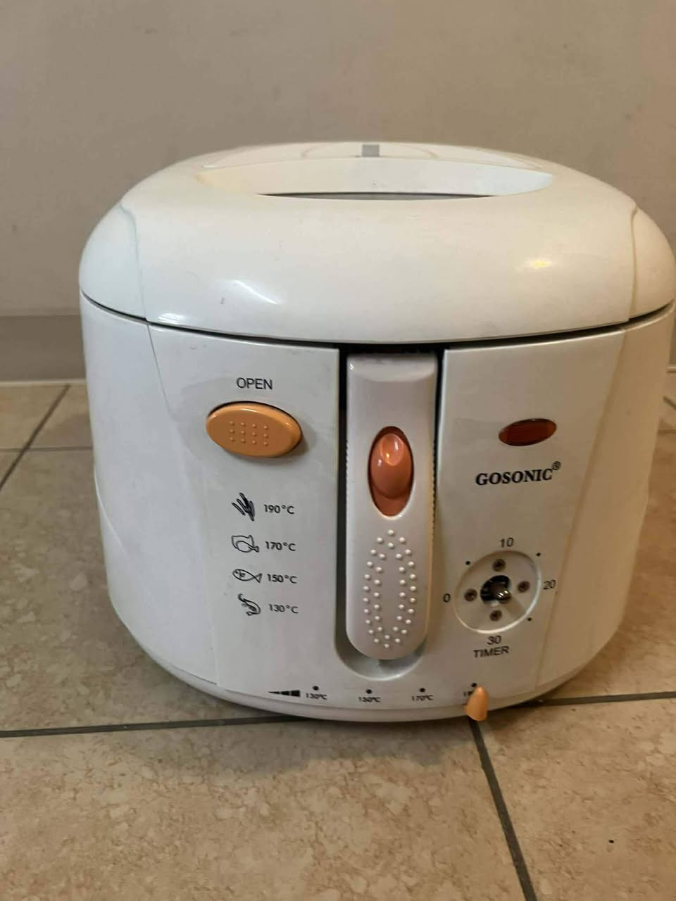 قلايه ماركه تشتغل جهتين ب35 وبيهه مجال مستخدمه مره وحده


**إذا كنت صاحب هذا الإعلان وتريد حذفه لأي سبب، رجاءا أرسل رسالة إلى الدعم الفني**