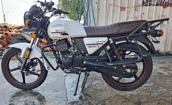 ياالله لبيع ادوات اوراق سحب  موديل ٢٣ مكينه ١٥٠ سيسي مكاني ديالي قضاء الخالص ***********1 كفاله عامه سعر مليون ٢٥٠🔐
