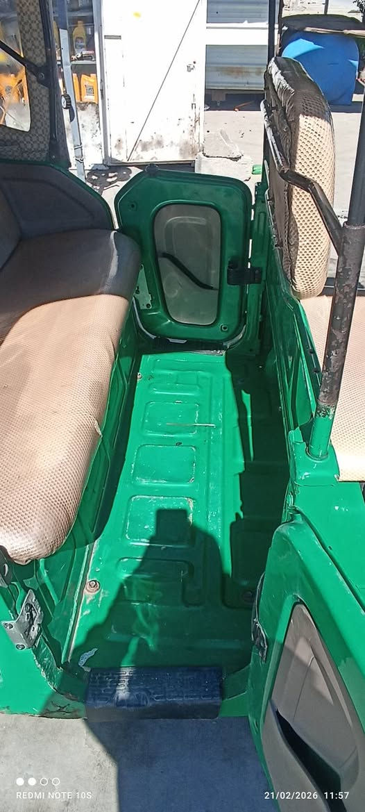 تكتك موديل 21 مرقمه شهر ال9 سنويه تحويل كبل بأسمك السعر 7مليون ونص رقم الهاتف ***********//***********
