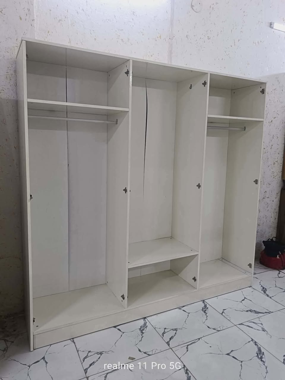 غرفة نوم تركي مستخدم😍💥 
 نضافة95💯
عدد القطع / 5
نضام / ابواب 🦋✨
سعر / 450🤍✨
شد ونقل داخل بغداد مجاني🛻
يوجود توصيل محافضات


**إذا كنت صاحب هذا الإعلان وتريد حذفه لأي سبب، رجاءا أرسل رسالة إلى الدعم الفني**