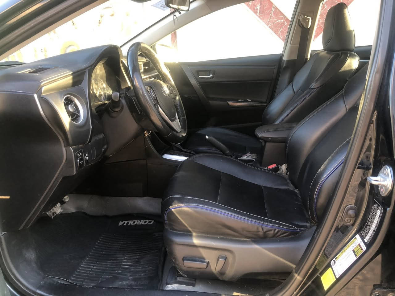 السلام وعليكم للبيع كورلا 2017فئة xse اعلى فئة مواصفات بصمه فتحه شاشه رادر تحديد مسار شفتات ستيرين تبريد تدفئة كشنات نضام ايكو نضام سبورت تبريد بيانو ضررها موضح بل سونار لونها ازرق غير محدد او نيلي شذري  رقمها بغداد انكليزي بأسمي مداور ثاني يوم مكانها بابل مركز مدينة التواصل الاتصال*********** السعر 130وبيها مجال
