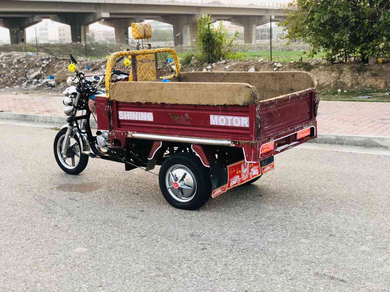 سلام عليكم 
ستوته للبيع موديل 2020
فحل عالي شاخوان قلاب 
ركبه شرط كهربائيات شرط 
منفيس كامل كهربائيات شرط كامل 
كشر لوك قطره صبغ مابيها السعر مليون 275 بيها مجال 
***********.
