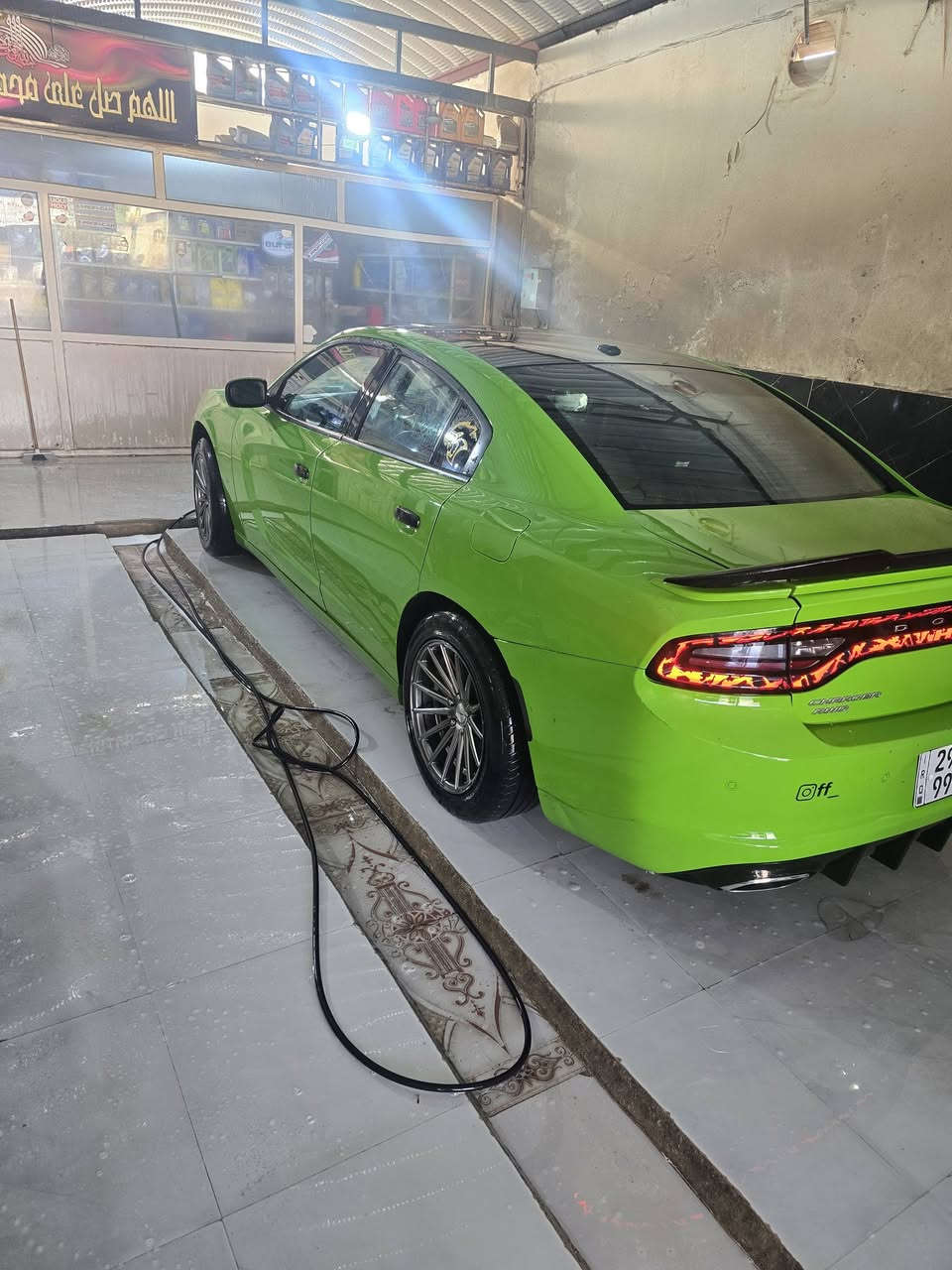 تحيه طيبه اصدقائي
جارجر موديل ٢٠١٧ لون مميز تفاحي🍏🍏 

فول الفول محرك٦ سلندر ٣٦٠٠
 كفاله عامه عده الجاملغ الامامي صور الحادث بالمنشور السعر ١٩٥ ومجالها قليل مكاني واسط نعمانيه  للاستفسار الاتصال بالرقم ***********
