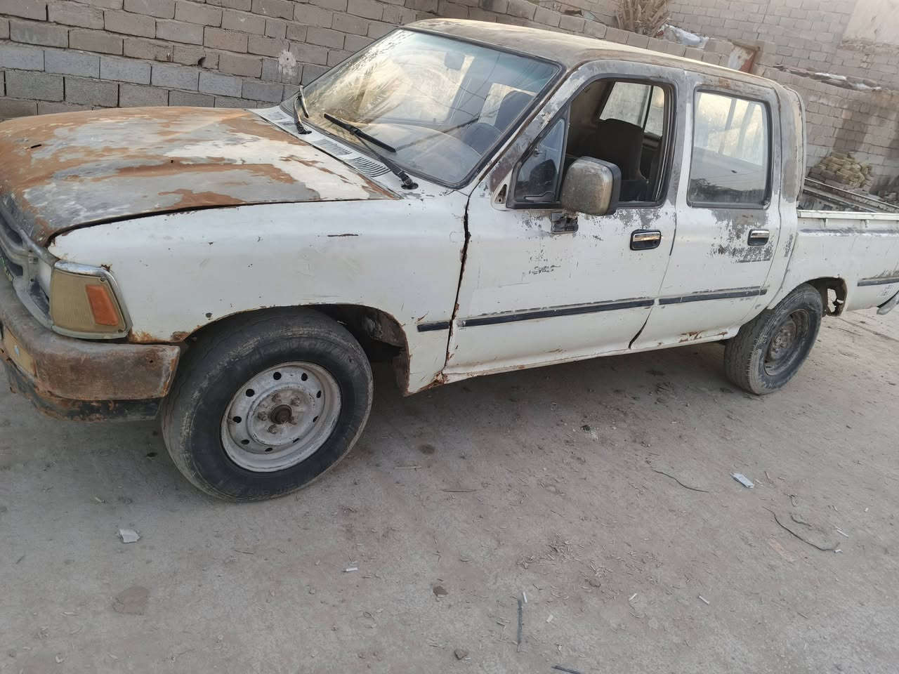 السلام عليكم تيوتا موديل 89 رقم اصفر مكينه مكفوله كير مكفول كهربائيّات كلهه شغاله السعر 25وبيهه مجال مكاني قضاء الدوايه الهاتف ***********
