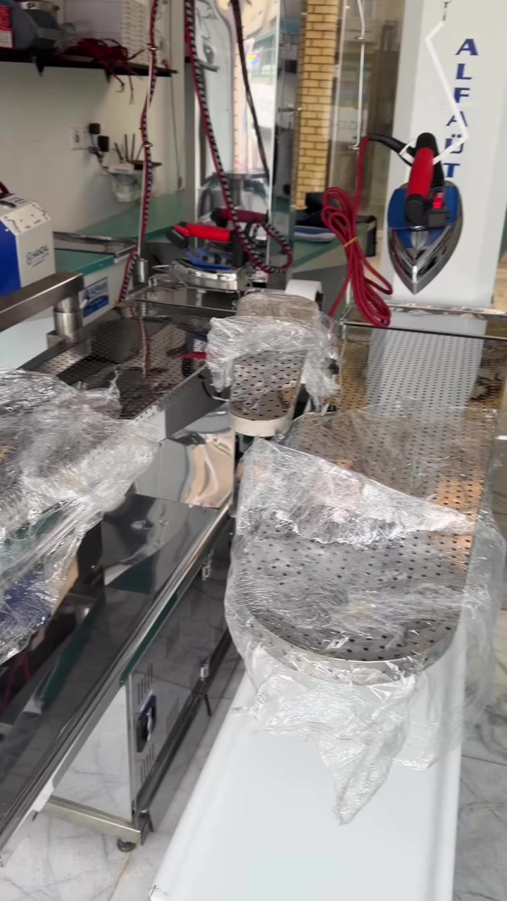 وصول وجبة جديده من اجهزه الفا التركيه فول اوتماتيك ام البرج ستلس ستيل والعادي وبدون برج وايضا ميز طويل. للدشداشه 165 سم وشفاط قصير وطويل للاستفسار ***********      @. ***********
