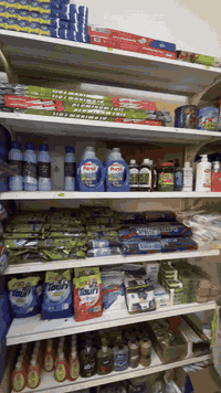 سلام عليكم
اسواق للبيع الدورة 
قرب مصفى الدورة منطقة المعدات 
***********
