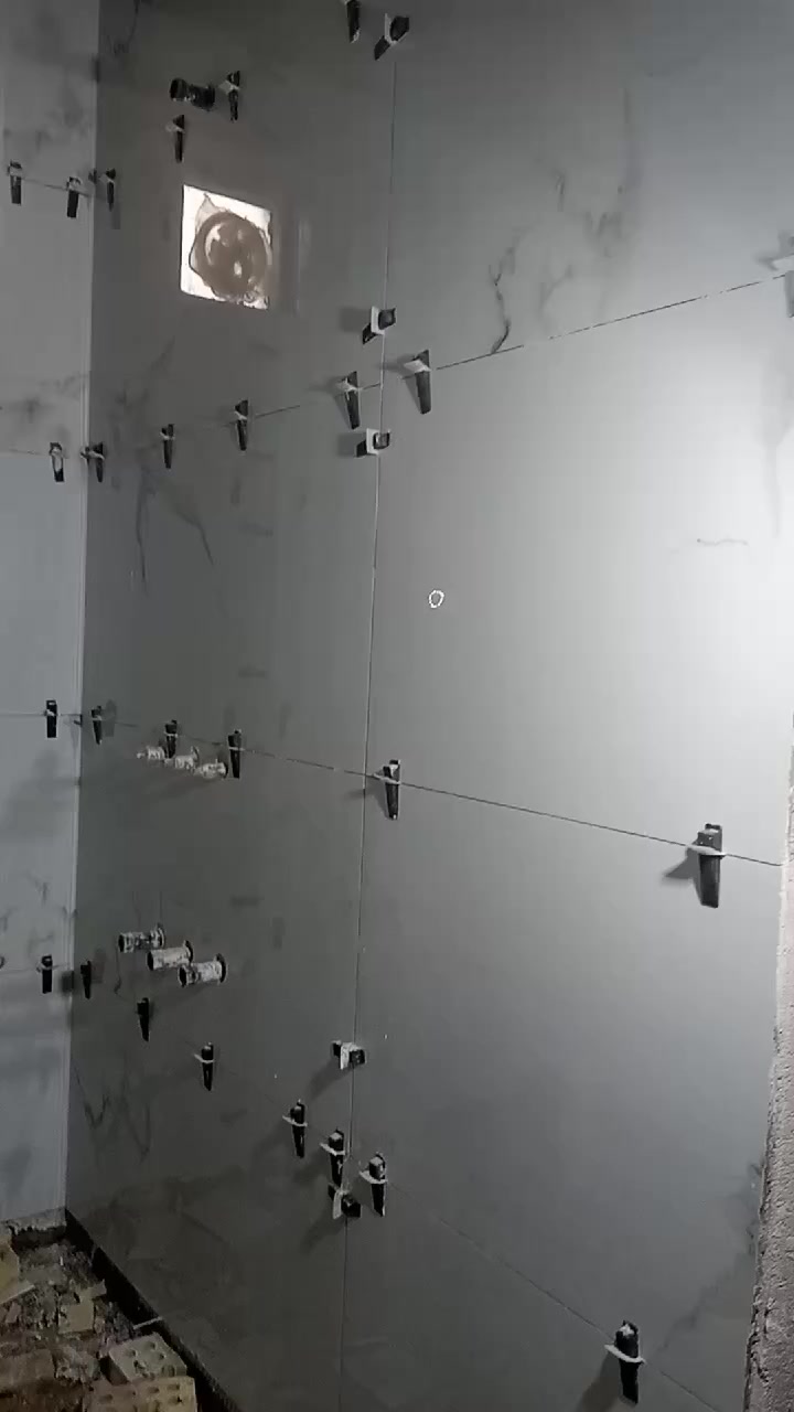 السلام عليكم خلف سيراميك او بورسلين متفرغ حاليين أو هذا رقمي ***********
