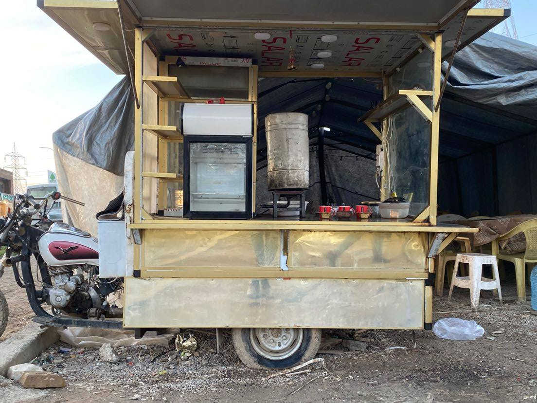 ماتۆڕ چایخانە (گۆڵدە-وەجاخی خەڵوزو- خازیشە-دوکەل کێشی بۆ کراوە -دوو تاکی گەورەی بۆ کراوە بۆعەشیا- کارەبایی و گڵۆپ کامل ئیش ئەکا -هەموو عەشیای چایخانەی لەگەڵە بۆ ئیش) ژم-*********** السليمانية, العراق
