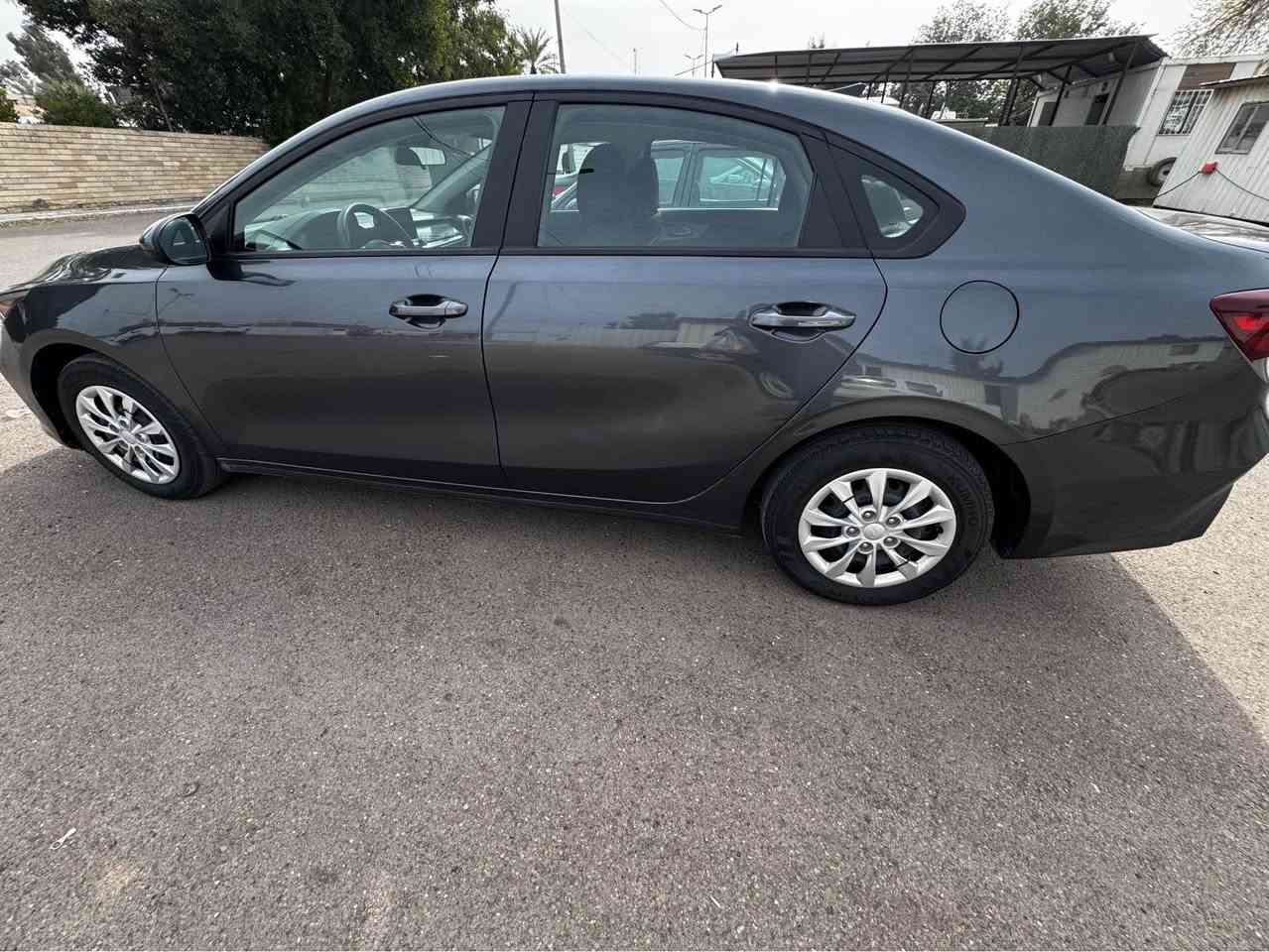 كيا فورتي 2024 رقم بغداد بدون حادث صبغ دعاميه اماميه فقط ماشيه 22 الف ميل شاشه كاميرا راادار 
السعر 157 وبيها مجال مكاني السيديه 
للاستفسار *********** بغداد, العراق
