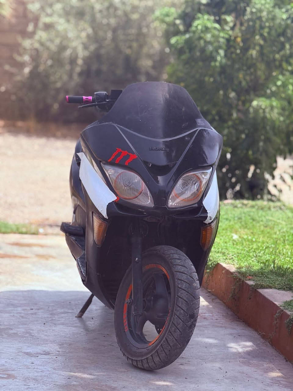 فورزه 80 نضافه كادم العين بصمه كهربائيات كله شغاله منظومه زنون السعر 150 قفل اتصل  قير متواجد عل فيس
هاتف ***********
