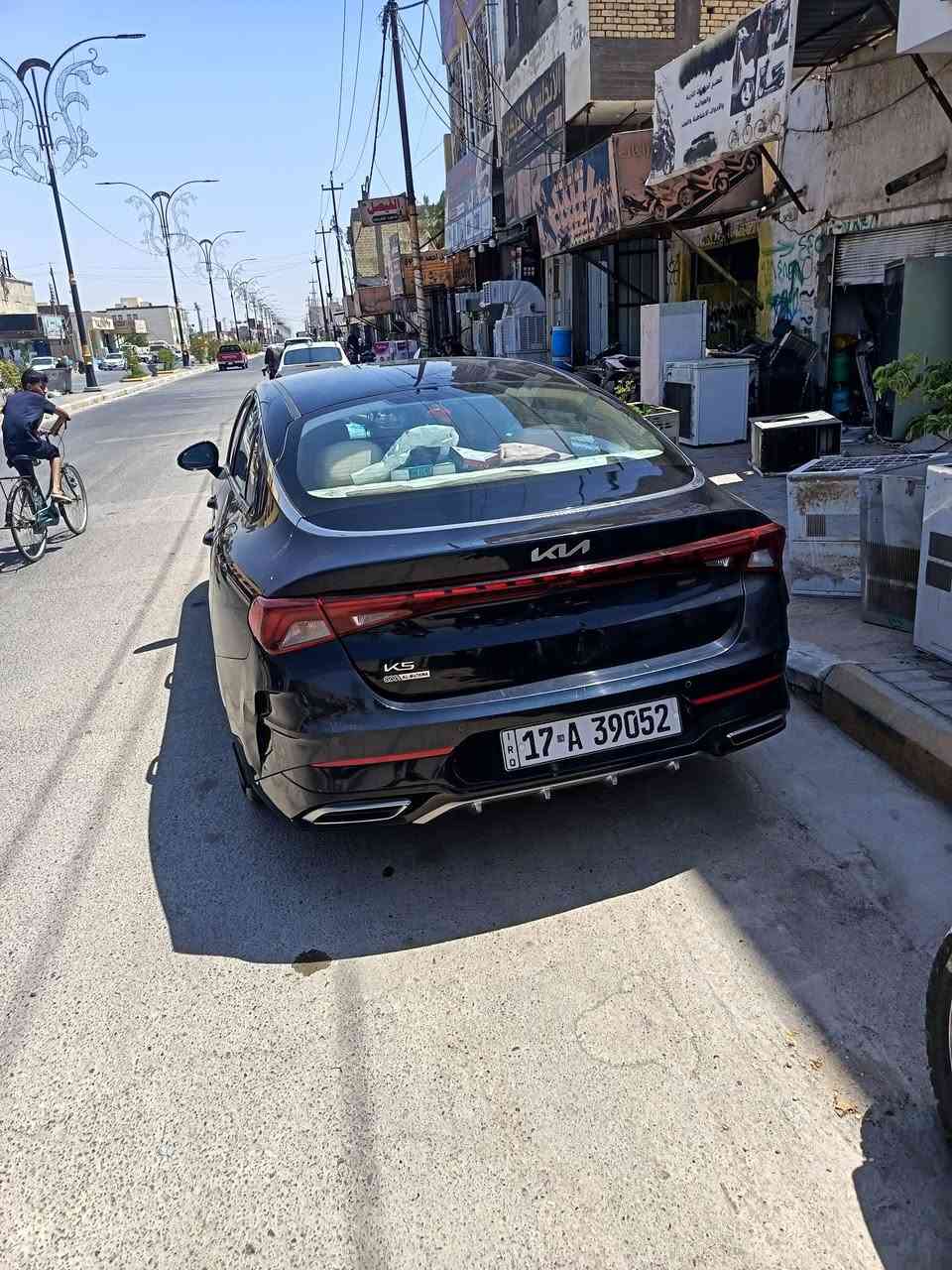تحيه طيبه للجميع
للبيع كيا كي 5   2023 خليجي كويتي 
مرقم معوقين مثنى وكآله عامه من المالك بسم المشتري السياره مكفوله فقط بيه طخه بالباب الخلفي موضحه بالصوره 
محرك 2000 دوش
نص فول 
المسافه المقطوعه 50الف
السعر 168$ وبيهه مجال بسيط
للاستفسار الاتصال او مراسله واتساب
***********
المثنى قضاء الرميثه
