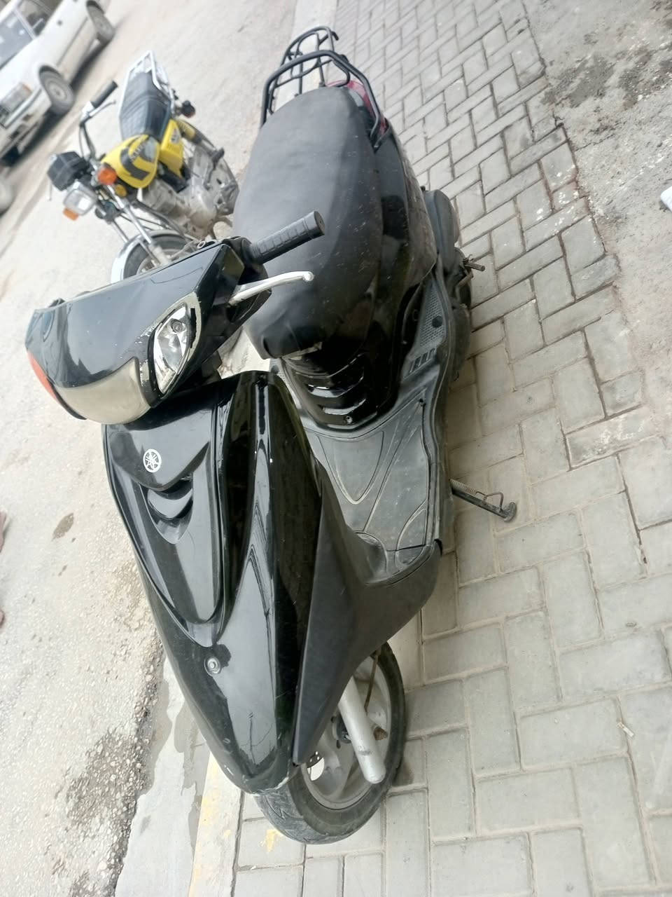 السلام عليكم دراجه اكزز بريز ياباني نضيفه لدراجه السعر 550 وبيه مجال الاستفسار ***********
