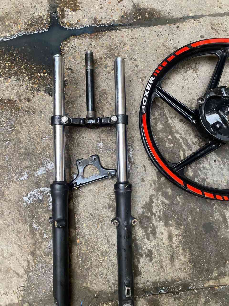 السلام عليكم دبلات بوكسر كلاسك مستخدم شركه + ويل شركه + طبله مال بريك 100 وبيهن مجال ***********
