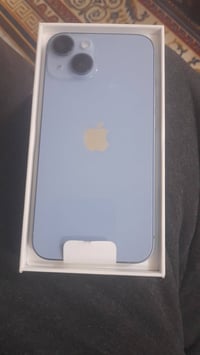 ايفون 14 مفتوح من الكارتونه فقط غير مستخدم ذاكره 128 للمراوس ب 14برو م...