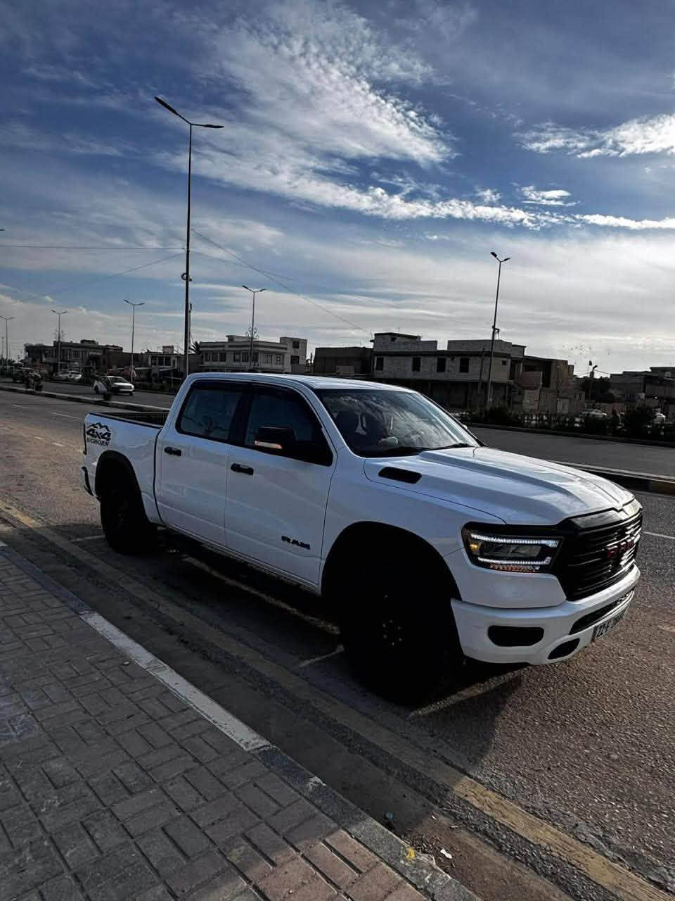 دوج رام موديل 2022
وارد كندي 

المسافة المقطوعة 59 الف ميل 

السعر 268

بدون دواخل بدون ارباك كلها سليمة صور حادث مرفق بالنشر

الموقع سليمانيه 

***********
