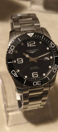 لونجين ماستر كوالتي اوتوماتك اوتوماتك القطر 43 ملم لامينوس رنك دوار  ا...