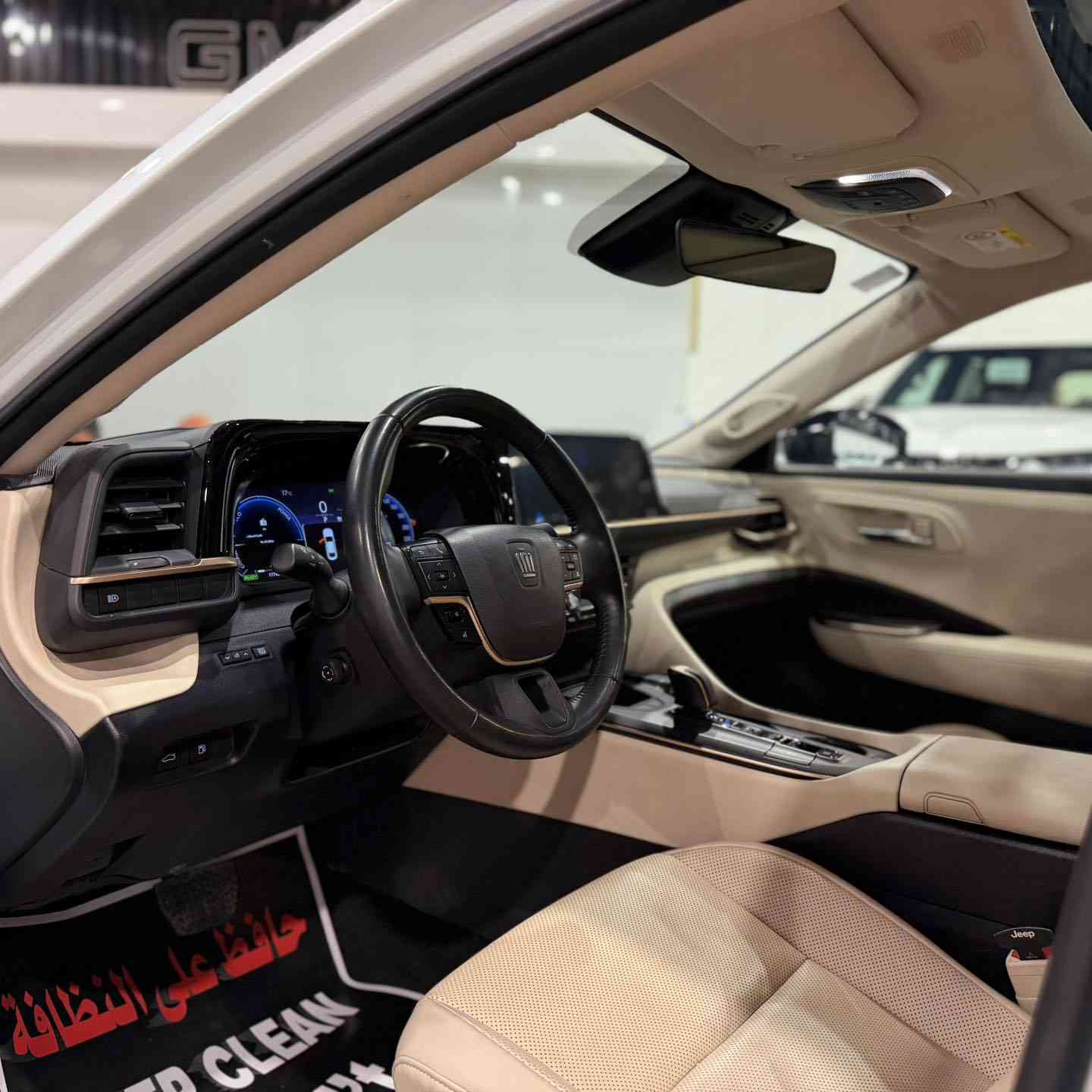 � تويوتا كراون 2023 – فئة ماجستة 👑
وكالة SAS
ماشية فقط 17,000 كم

فخامة ملكية بكل تفاصيلها ✨
راحة مطلقة + هدوء استثنائي + مواصفات كاملة تخليك تعيش تجربة مختلفة تماماً 👌

سيارة نظيفة جداً وحالة ممتازة
جاهزة للتسجيل باسمك اليوم ✅

📍 شركة علي الشيباني لتجارة السيارات
بغداد – الكاظمية – جكوك قرب مرور الكاظمية
📞 ***********-***********

#كراون_ماجستة #تويوتا_كراون #علي_الشيباني #سيارات_بغداد #SAS
