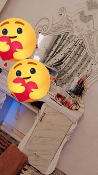 غرفة للبيع • ع الخاص