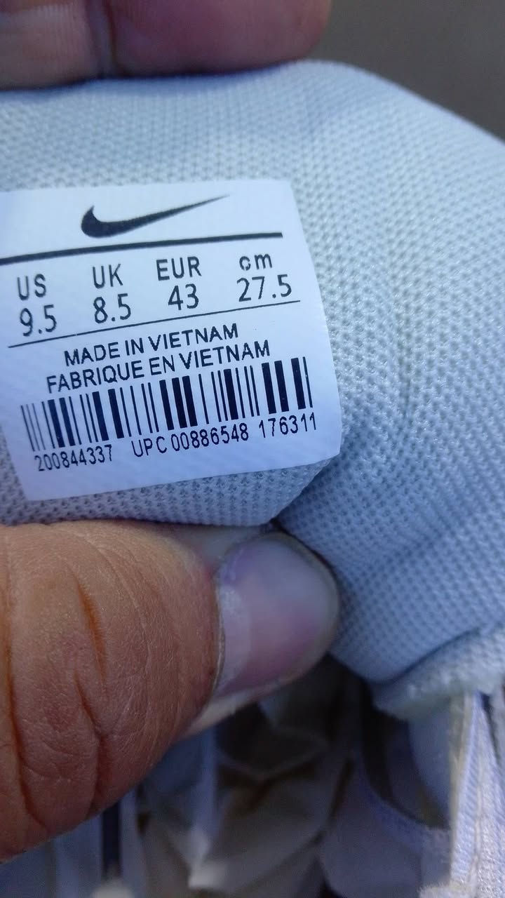 نايك فيتنامي وكالة جديد بالكارتون باقي كم قطعة


**إذا كنت صاحب هذا الإعلان وتريد حذفه لأي سبب، رجاءا أرسل رسالة إلى الدعم الفني**