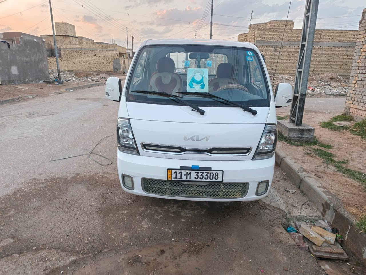 السلام عليكم كيه  2700 موديل 2022 رقم بغداد تحويل سياره بسمي كفاله عامه مكينه كير تخم تاير جديد مكان سياره ميسان رقم الهاتف ‭٠٧٨٠ ١٩٤ ٢٢٥٢‬
