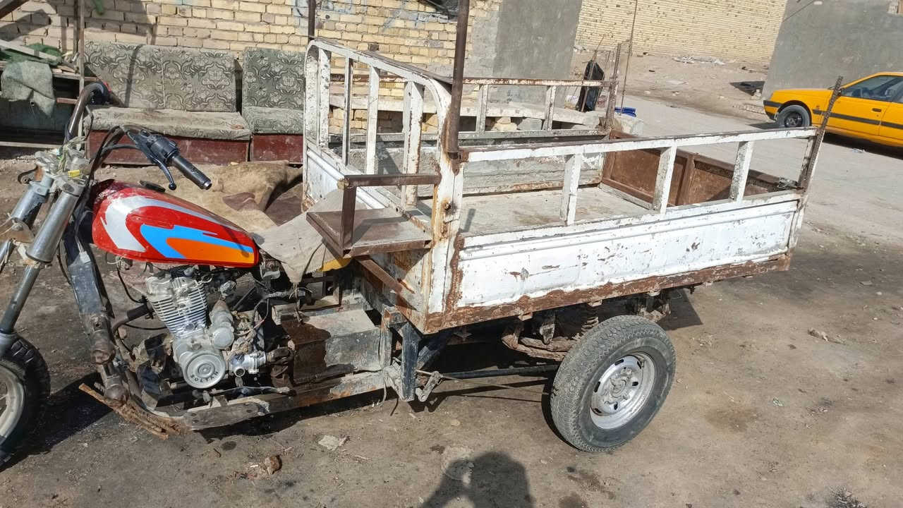 السلام عليكم  شباب ستوته البيع السعر 400 او بيه مجال ستوته مجفت بوشه وبستم طاك شاصي وملحوم        رقم الهاتف ***********
