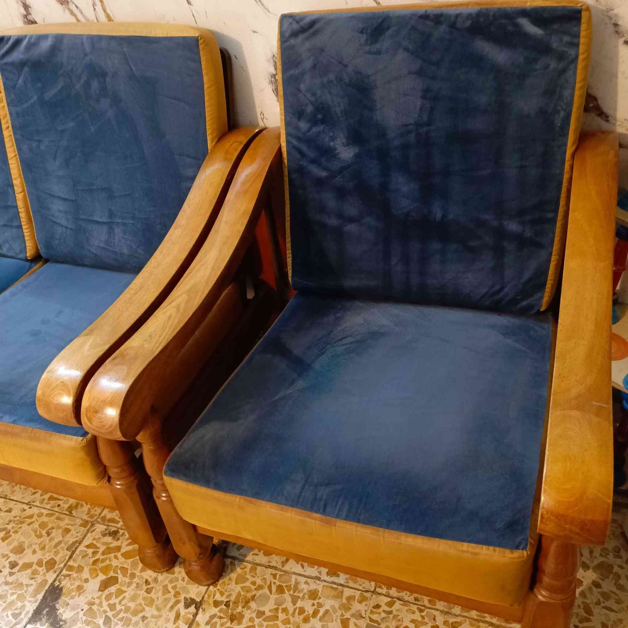 تخم خشب نضيف أي ضرر ما بي قماش قديفه 7 مقعد سعر 190 عنوان الحبيبية بغداد, العراق


**إذا كنت صاحب هذا الإعلان وتريد حذفه لأي سبب، رجاءا أرسل رسالة إلى الدعم الفني**