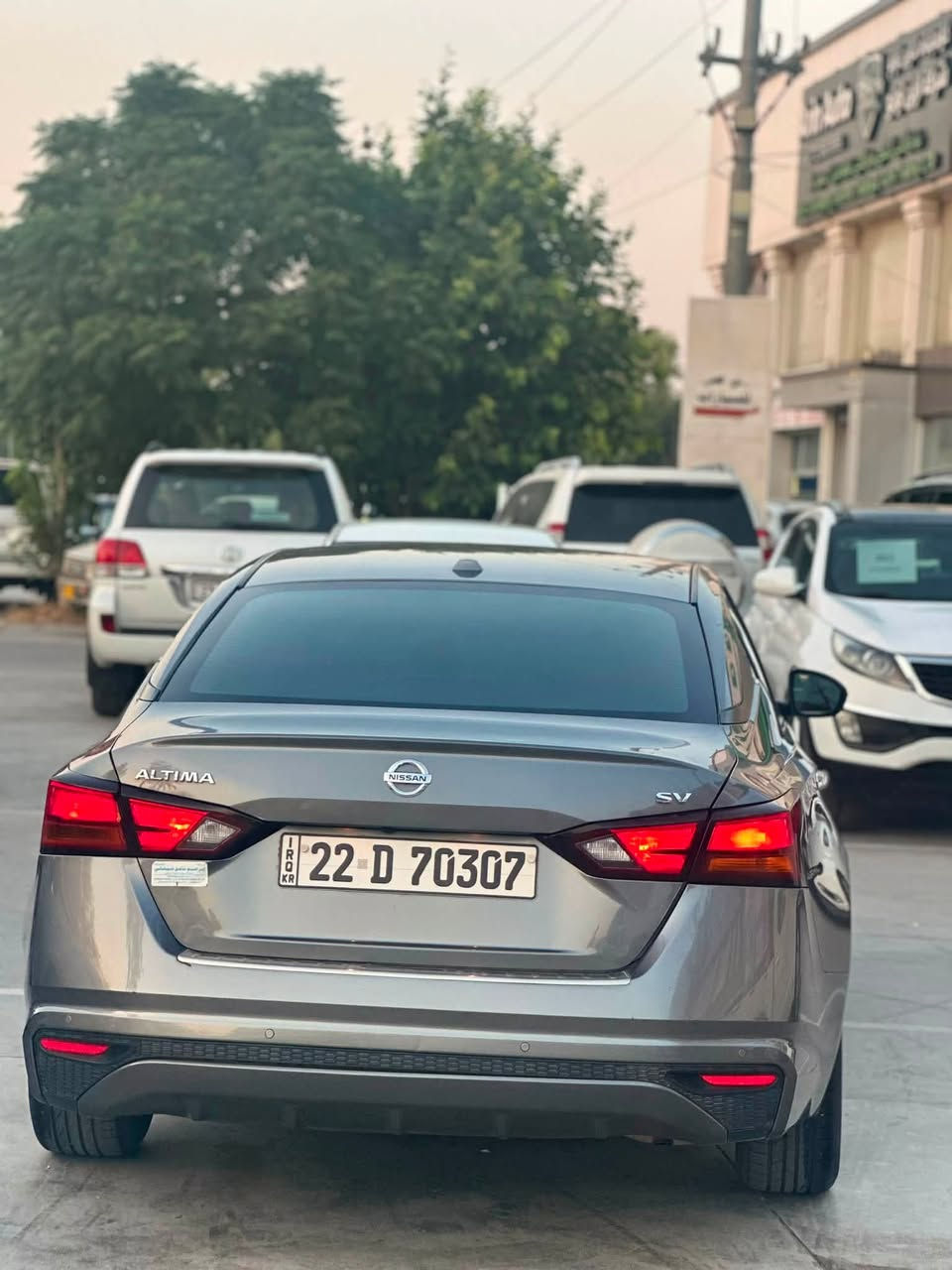 بۆفرۆشتن 🖤🎌🖤 للبیع
‏NISSAN ALTIMA 2021 SV
نیسسان ئاڵتیما ٢٠٢١ کەنەدی 
مواسەفات 
بەسمە و شەخال 
کامێرا و حاسە 

ڕادار ی پێش و دووا 
خەتی جادە 
ڕاداری ئاوێنە 
سوکان ڤۆلیۆم 
نیزامی ئیکۆ و سپۆرت 

٤ تایەو ویلی لۆک 
نیزامی CarPlay 
تەحدید سورعە
ویلی سپۆرت 

لایت زینۆن بیلاد  بەنسبەت حادیسەوە چاملغێ بەردەمو چاملغێ دوای بۆیاخە بێ ناگرتن بێ ئێرباک بەشەری گێڕو مەکینەو تەحویل سەنەویو ڕەقەمی تازەیە نرخی133$مەجاڵێکی برایانەی تیایە بۆ زانیاری زیاتر پەیوەندی بکەن بەم ژ.م***********☎️
