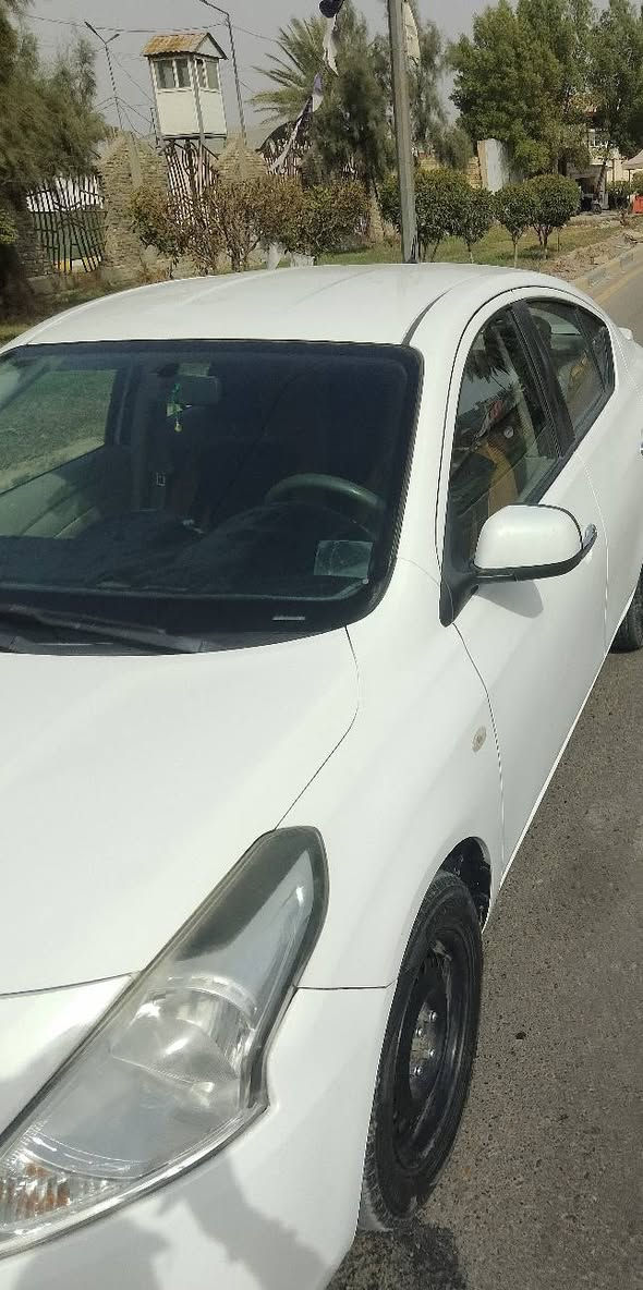 نيسان هندي للبيع بغداد بيها بارد بالجاملغ
والباب بارد والباقي مكفول بغداد بسمي موديل 2021,

رقم ***********
