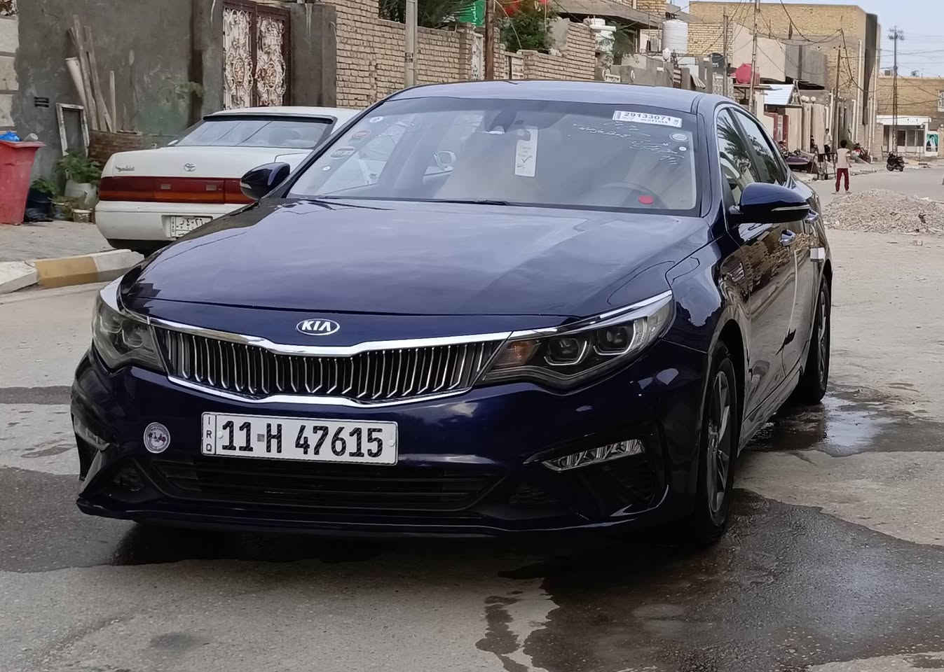 سلام عليكم سياره كيا اوبتيما موديل السياره 2020 رقم بغداد مشروع وطني سنويه جديده رقم  جديد تحويل مباشر بلسم السياره وارد امريكا حادث جاملغ امامي وبنيد فقط بدون دواخل مكينه ولكير 24 مكفولات تبريد شغال السياره اي نقص مابيه حداديه خلفي امامي جديده تخم تاير جديد السياره جاهزة من كلشي مكان سياره واسط السياره مكفولة كفالة عامه من ضربة كص نقل جثه والوصولايات والصبغ كفاله عامه سعر السياره 133 ورقة بيه مجال حك جيه رقم موبايل صاحب سيارة موجود بلنشر 
***********
