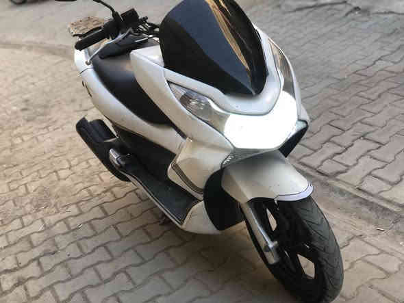 بي سي اكس جيل اول ياباني اصلي بلاديه كلهى 
مكينه مكفوله برغي مامفتوح بيهى شرط ع فحص ناعمه كلش 
كفرات بلاديه نضافتهن ٩٠ بل 💯 
كهربائيات كله شغاله حت الحساسات شغاله
دبلات تايرات لوك طسه ناعمه كلش قفل ستيرن وقفل جنطه وقفل جوزه سعره مليون و٣٠٠ بيهى مجال حك الجيه بغداد الكريعات استفسار اكثر اتصال ☎️ ***********
