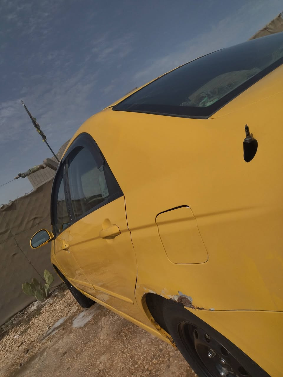 السلام عليكم
اسبكترا للبيع حلوة سيارة ماشيه 200
بابل باسمي موديل 2009السعر 
78بيه مجال قليل
***********
