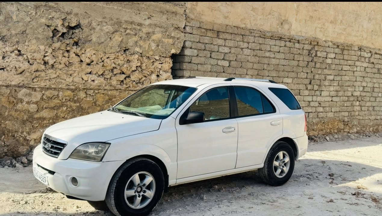 سورنتو 2007 وارد امريكي
محرك v6  شرط لا نفخ لا صرف 

تبريد ثلج كير اكسن شرط

السيارة ما ناقصها اي شي

رقم دولي نينوى هزة جديدة

تحويل ثاني يوم  مكان السيارة موصل

للتواصل ع رقم ***********
