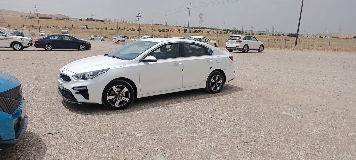 سيراتو فول مواصفات عده الفتحه مكفول فقط شبر بارد يم قبغ البانزين رقم سليمانيه تريد وكاله تريد تحويل شارع فلسطين السعر 155قفل***********موديل 2019سياره جديده
