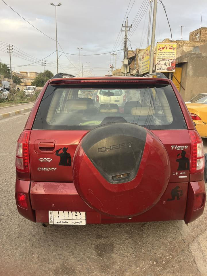 السلام عليكم  تيكو ٢٠١٣ رقم بصرة تحويل
مكينه وكير مكفولات تبريد ثلج 
تخم تاير جديد كهربائيات شغاله سنتر لك 
السيارة بدون ضربه بيها خياسات خارجيه وجراد 
يحتاج الهن صبغ وبوليش مكان السيارة ميسان العمارة السعر (٢٩) وبلاش ماكو هيج سعر لحد يكسر بسعر ويسوي روحه ابو مصلحه بتعليقات شراي يتصل رقمي موجود 
***********
