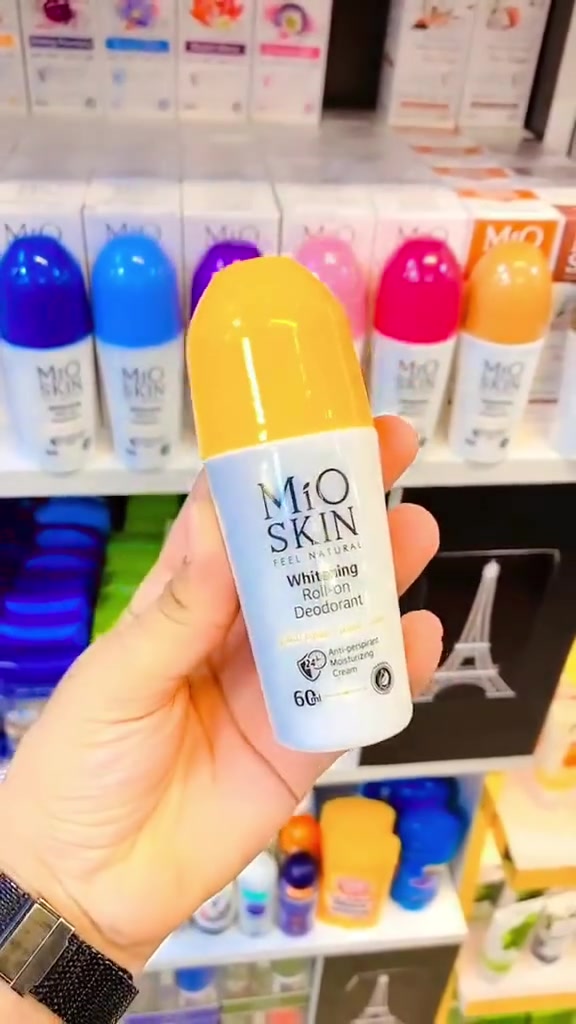 ‏رول تعرق من شركة ميو سكن
‏Mio skin.
معطر رول مايو سكن

  مانع تعرق بخلاصة الاعشاب والفواكهه الطبيعيه
ومعطر ومبيض  بنفس الوقت
مضاد للتعرق ومفتح ويعمل على ازالة التصبغات
ويمنع ظهورها مجددا يؤمن حمايه طوال النهار
مناسب للبشره الحساسه وبي عطور حلوة
لا يترك اثر ع الملابس


**إذا كنت صاحب هذا الإعلان وتريد حذفه لأي سبب، رجاءا أرسل رسالة إلى الدعم الفني**