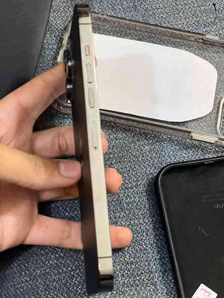 ايفون 13 برو ماكس ( 1 ) تيرا ، بطارية 89 
السعر 800 
مكاني بغداد بلديات

تواصل واتساب فقط لا تراسل ع الفيس او تعلق 
***********
