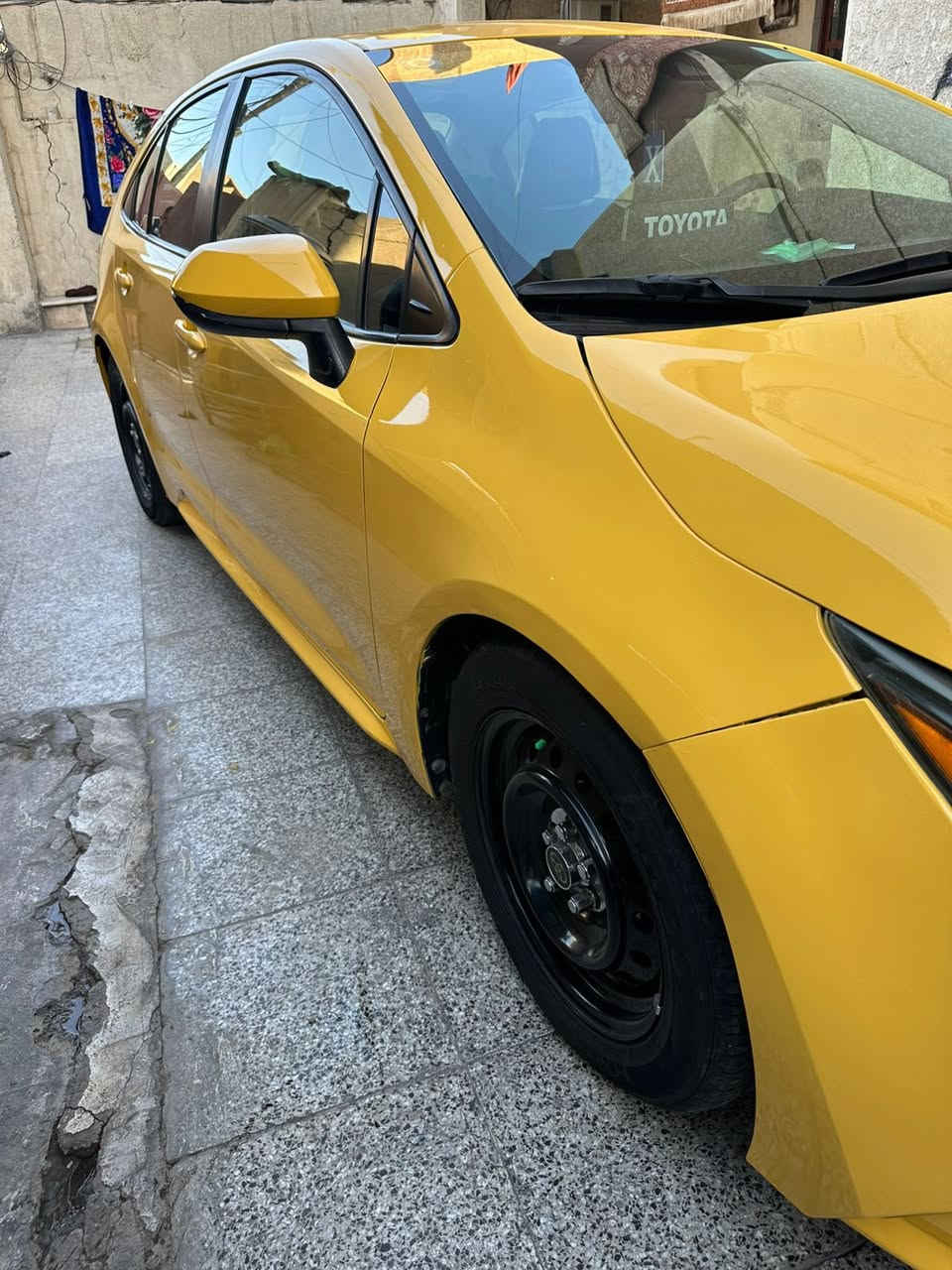 كورلا وارد أمريكي  2021
صور الحادث موجوده بل منشور السياره جديده مكان السياره بغداد استفسار ***********
