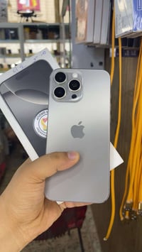 � للبيع iPhone 16 Pro Max - 256GB 🔥 السعر: 1,225,000 دينار عراقي  ✅ ال...