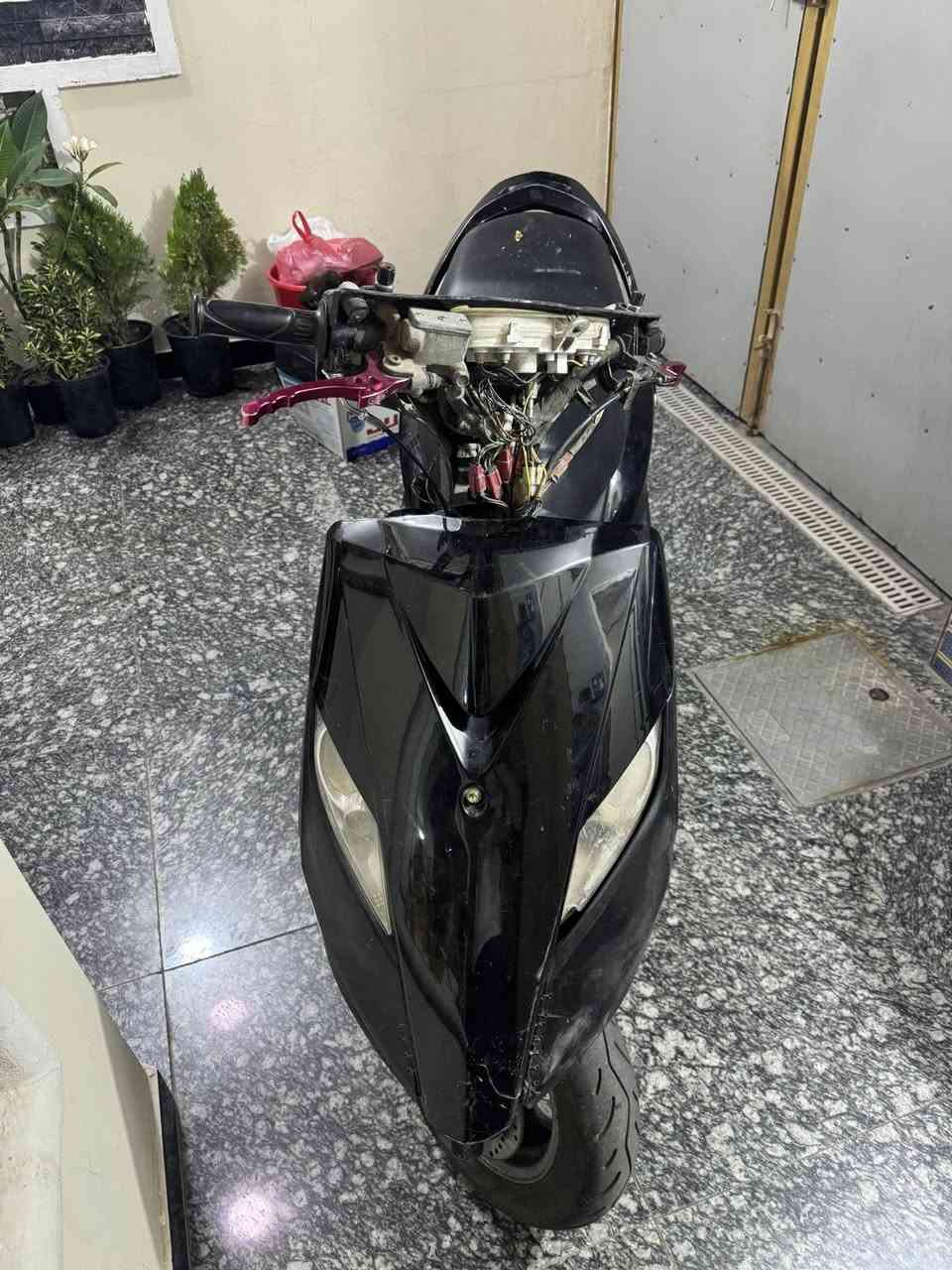 سلام عليكم شباب ماكس ثعلب ١٤٠.      دراجه  بيهه تبخير بدايته الدراجه شغاله السعر ٢٥٠وبيهه مجال.  المكان حي العامل.        ***********
