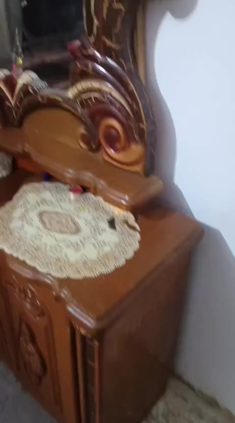 سلام عليكم سعرثمنميه وبيهه مجال***********
