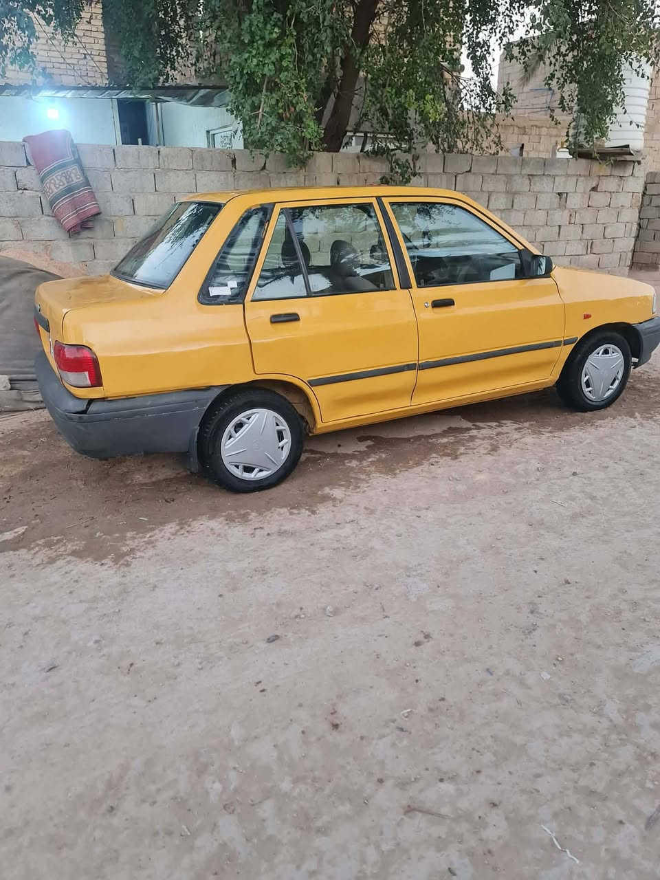 سلام عليكم سايبه 12 جاهزه مكينه كير حدادديه تخم تاير كفاله رقم كربلاء الماني مصفره  وغرامات سياره بيها خياسات معمره مكان السيارة بابل لاستفسار عل الرقم ***********
