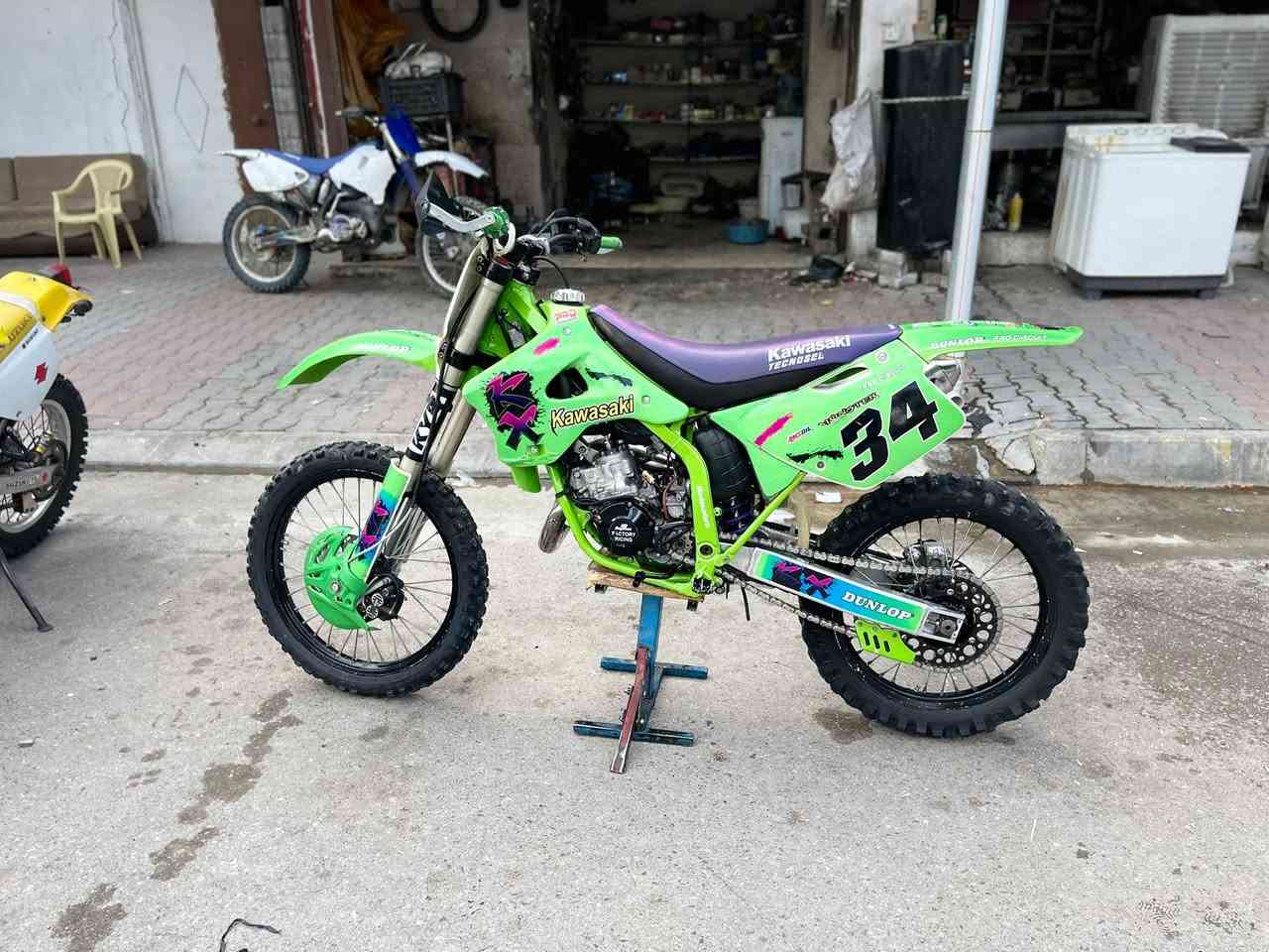 بالەی یابان بەشەرت كفالة عامە فول صپۆرت 
Yz250 2004
KX125 1998
Ts200r 1995
Rania📍
***********
***********
