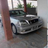 تويوتا ملكه • ٢٠٠٢ • الأنبار