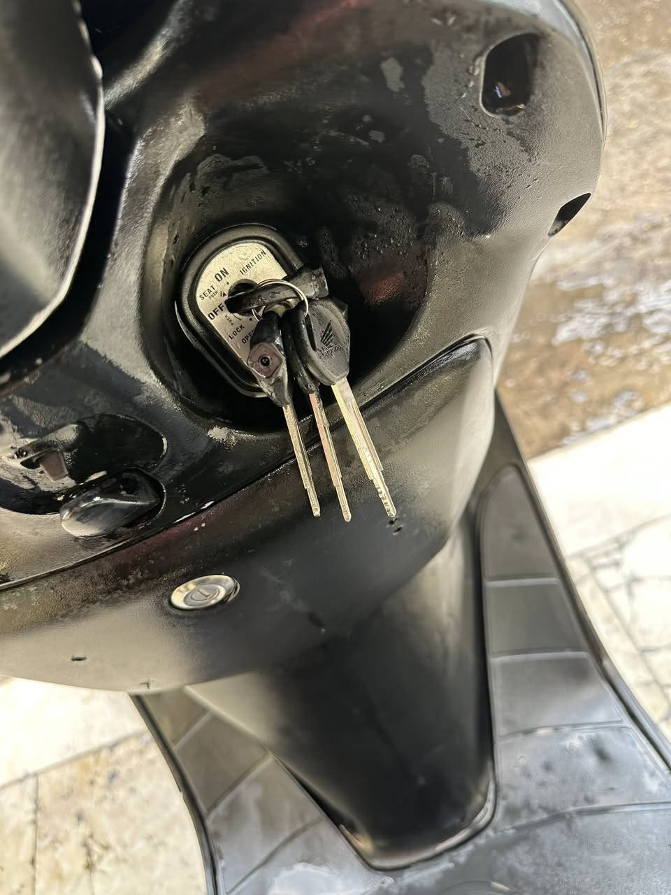 #السلام_عليكم_أخوتي_الغوالي 
#الوجبه_الجديدة
#مال_مزاد_شرط_رمبه 
# هوندا سبيسي 👍
 #شرط الضمان 💯💯
#بعده بحالة الوكاله فول نظافه مكفول 
#نظافه فول 💯💯👍 
#اللون اسود 

البيع نقد والأقساط 👉
مصرف الرافدين فقط👉
مواظف ومنتسب ومتقاعد و الوريث 👉
استقطاع الاكتروني بدون مقدمه👉

#مكاني كوت المشروع شارع ميكانو 👉
***********☎️
***********☎️
أخوكم سيد محمد
