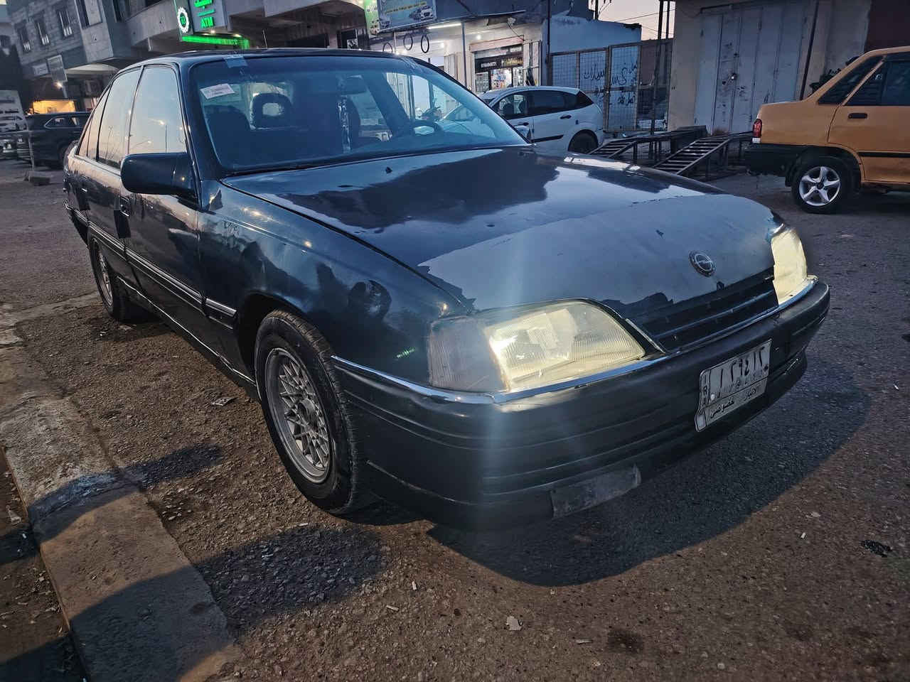 يالله سلام عليكم اوبل موديل 91 محرك 2000 كير عادي داخل مصوج تحويل مضبوط مكن هيت  مروس يرهم سعره 22 رقم الهاتف ***********
