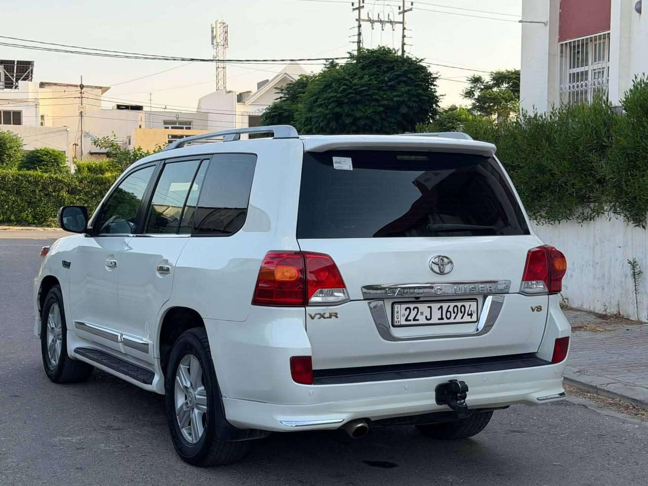 *********** تویوتا لاندكروزر VXR موديل 2008 شكل 2015 فول فول مواسفات  كير اوتوماتيك و عادي رقم سنوي هزه جديد كير محرك تبريد شرط سياره جاهزه نضيفه حزام صبغ جماليه بدون دواخل سعري 255 ورقه مجال مكان اربيل بنصلاوه ***********
