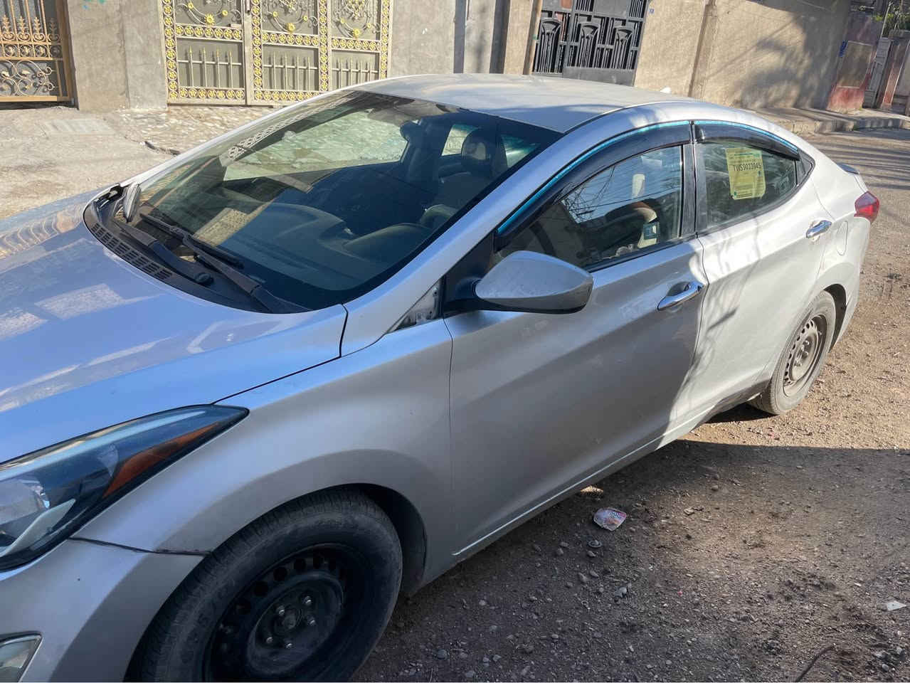 الانتره 2015
سياره جاهزه ونضيفه مابيها اي نقص
***********
بغداد-العبيدي بغداد, العراق
