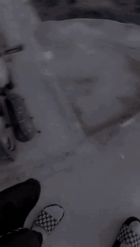 دراجه للبيع عبد الحليم سرعته 60 دراجه شوفه عينكم هندر واحد تشتغل سعرها 100 وبيها مجال***********
